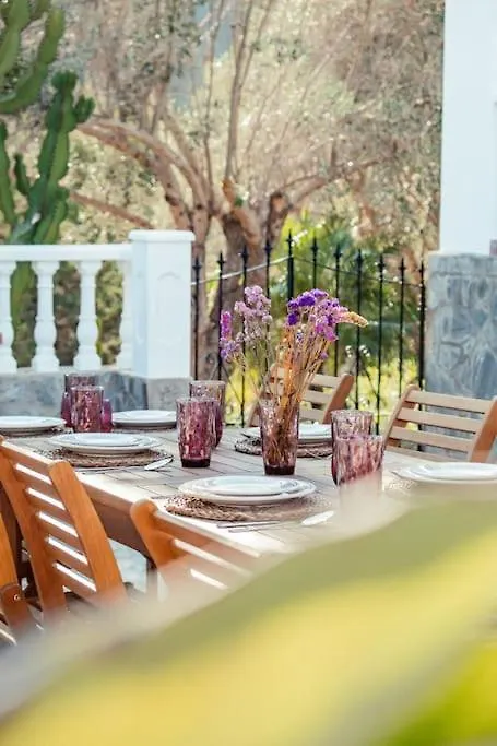 Finca Norte, Amazing Villa Close To The Best Beaches Portinatx