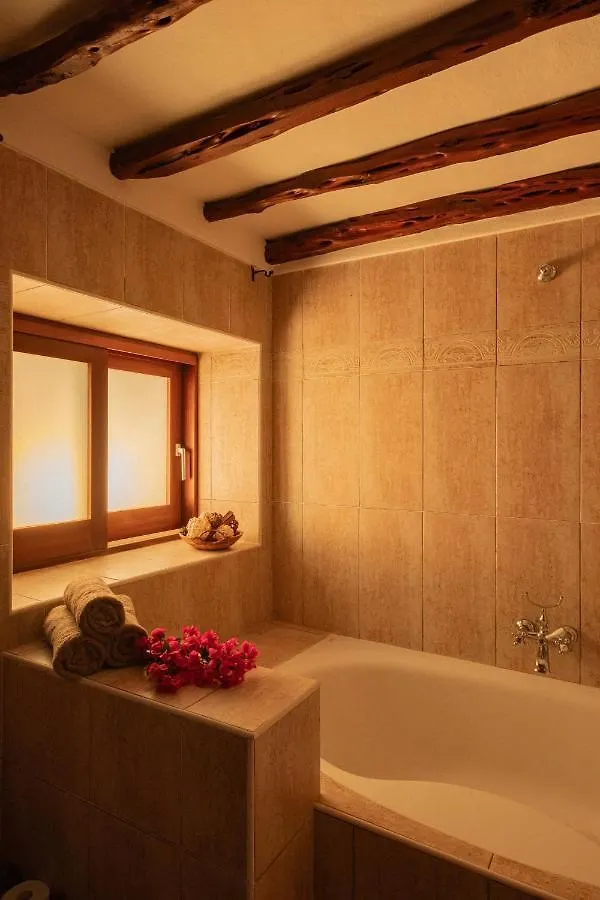 Finca Norte, Amazing Villa Close To The Best Beaches Portinatx
